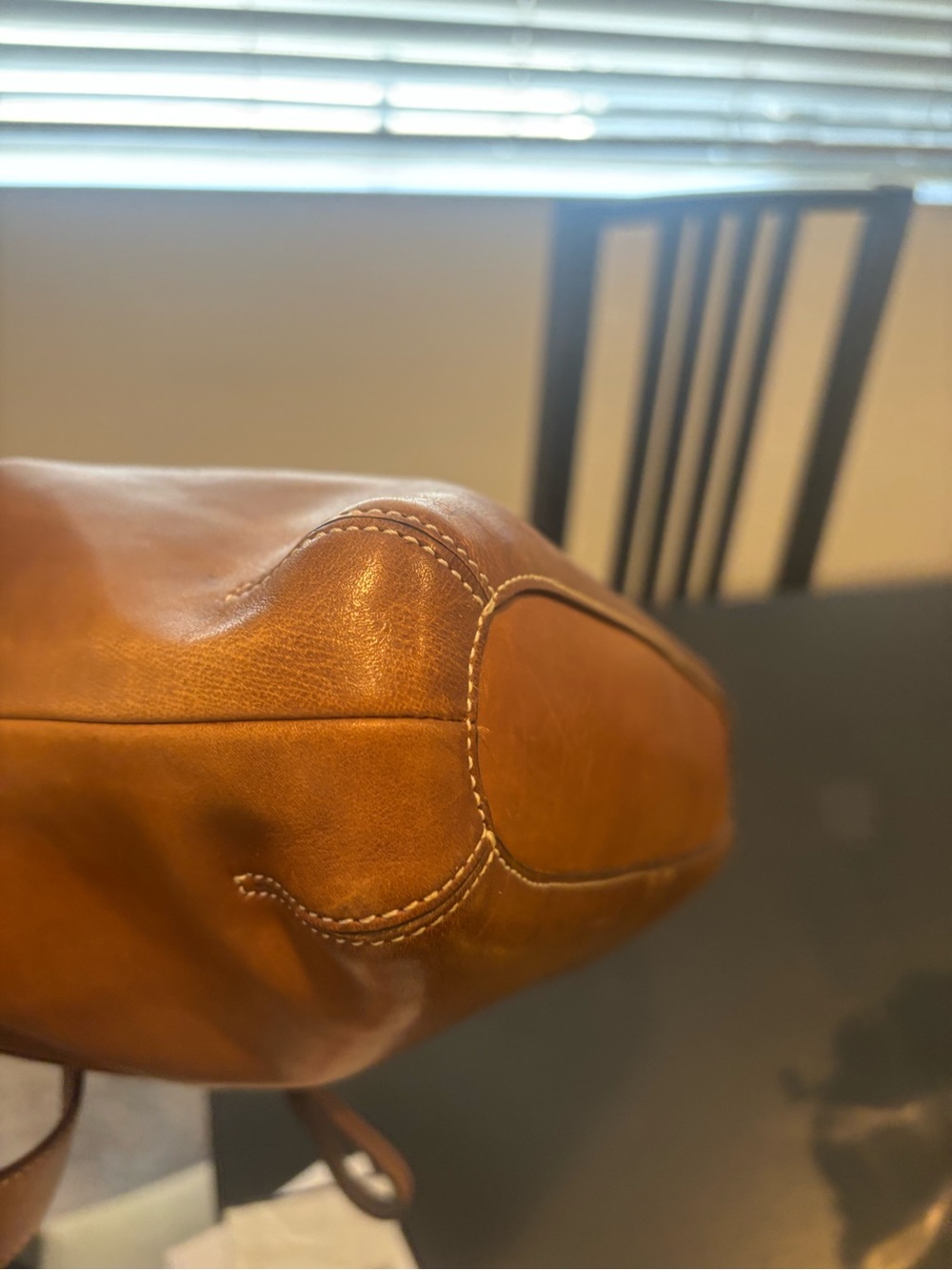 04' Vintage Coach Legacy Slim Duffle - Picture 9 of 13